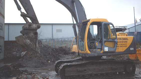 Excavation equipment able to be rented